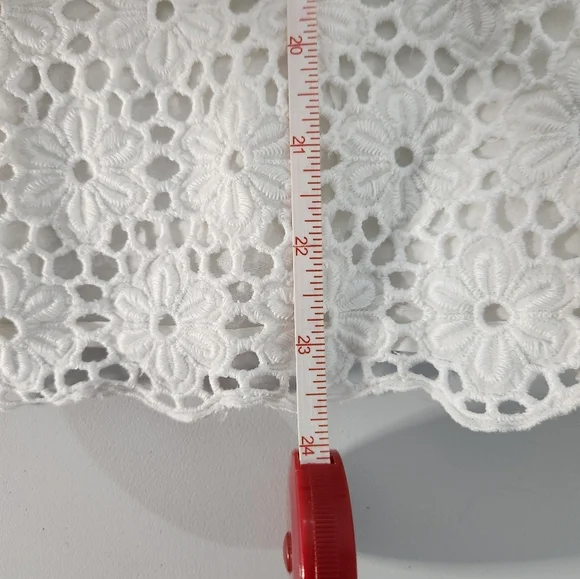 Talbots Embroidery Lace Top, Size 6 - Picture 7 of 7